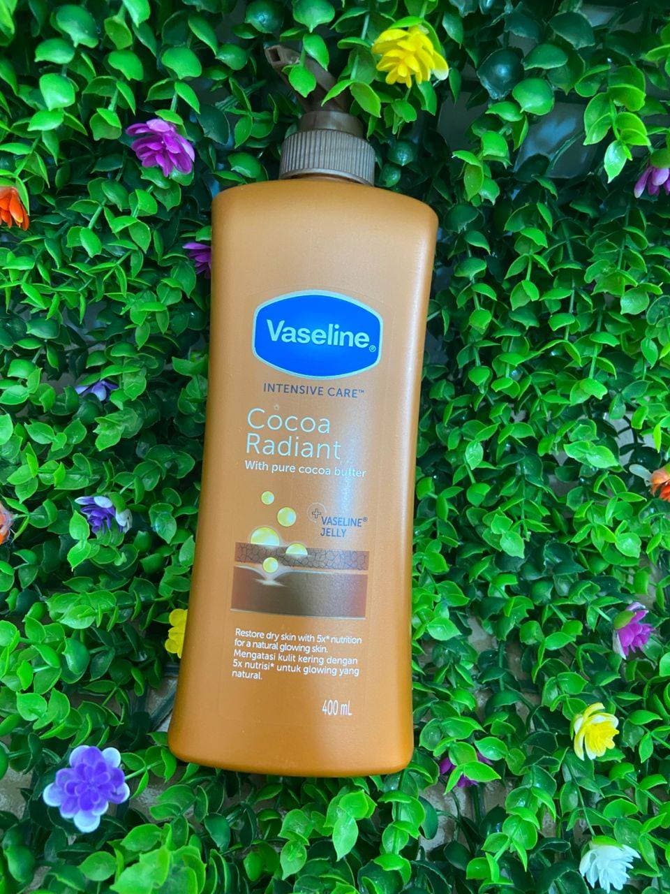 Lait vaseline cocoa Radiant glow