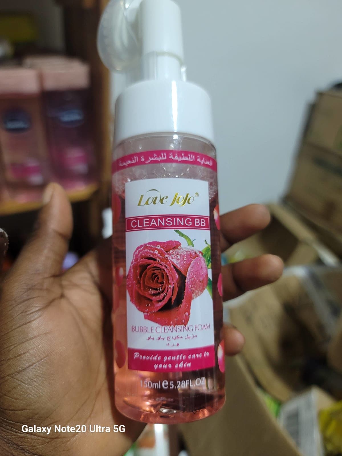 Brosse nettoyante visage  a l'eau de rose