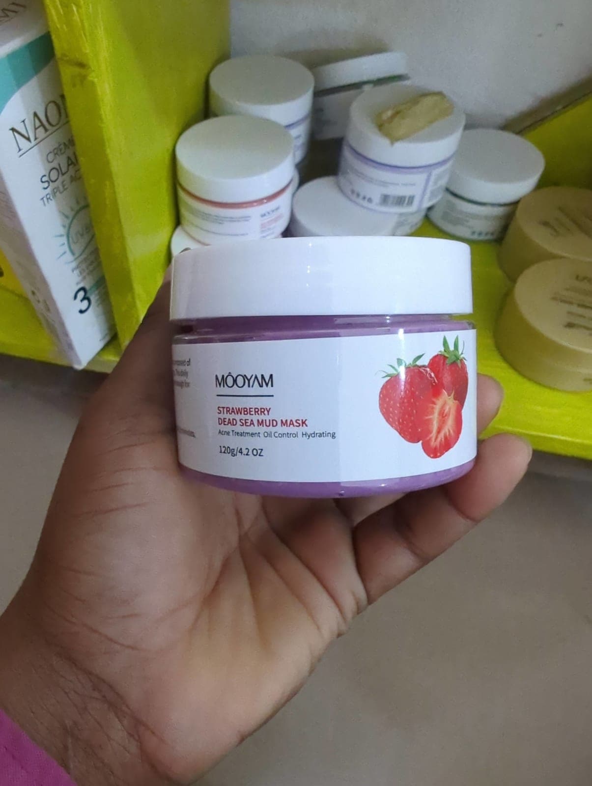 Masque Argile a la fraise — vue 1