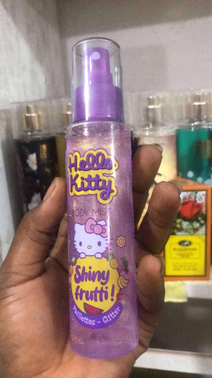 Eau de Cologne  Hello kitty pailletées Violet