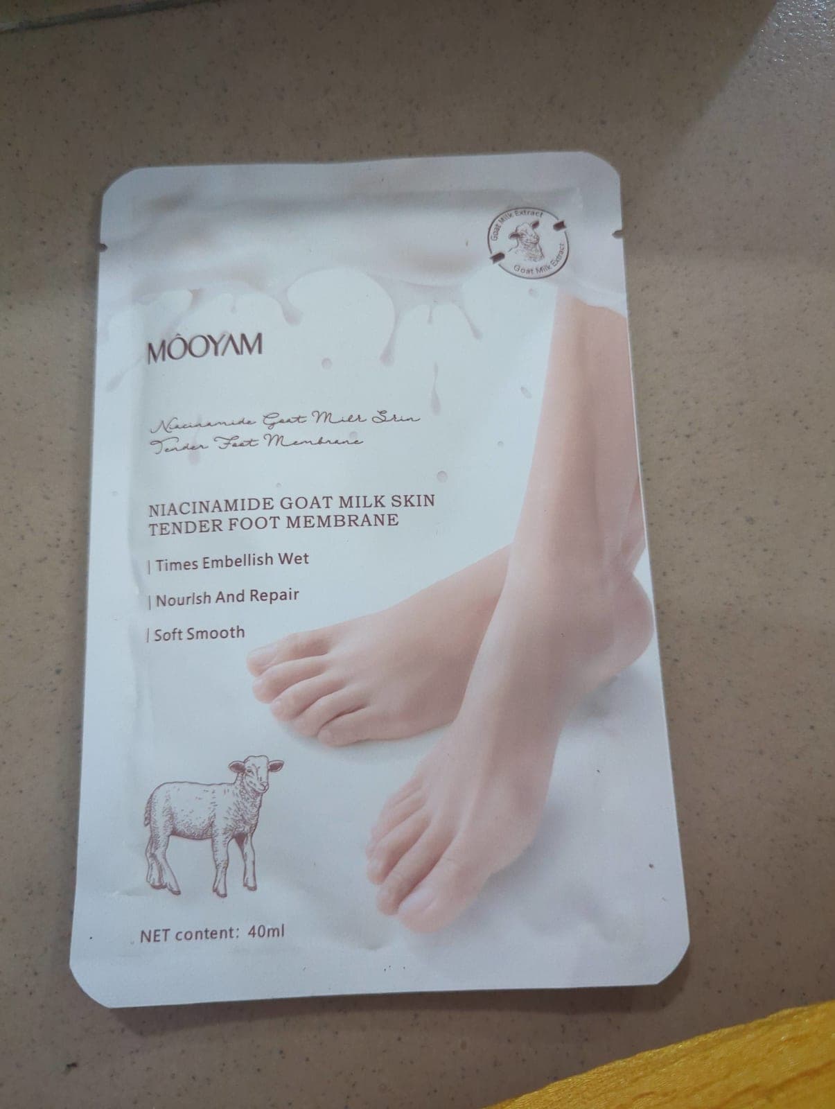 Masque hydratant et gommant des  pieds